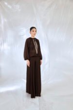 Noir Brun In Deep Brown