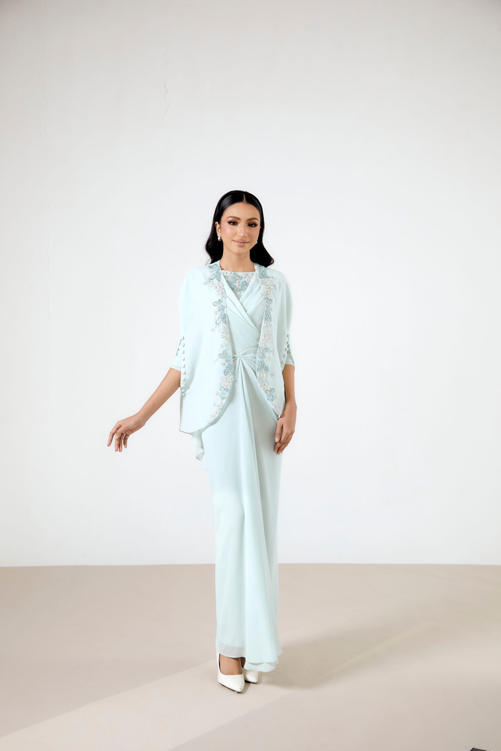 Liora in Tiffany Green