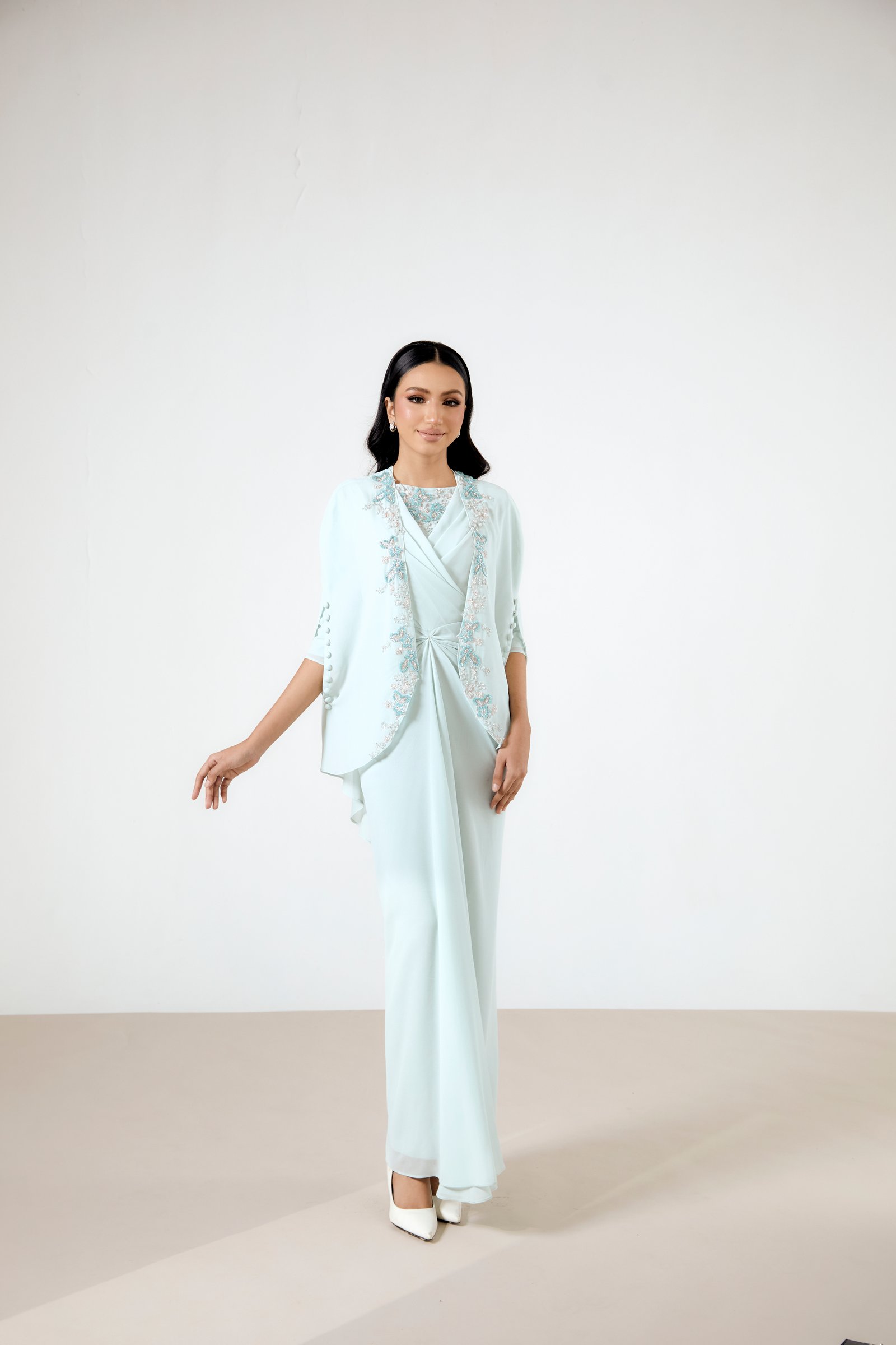 Liora in Tiffany Green