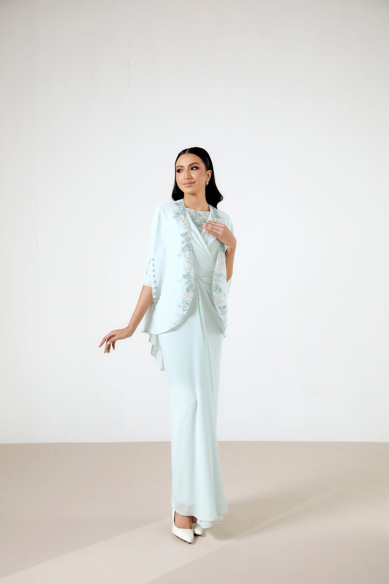 Liora in Tiffany Green