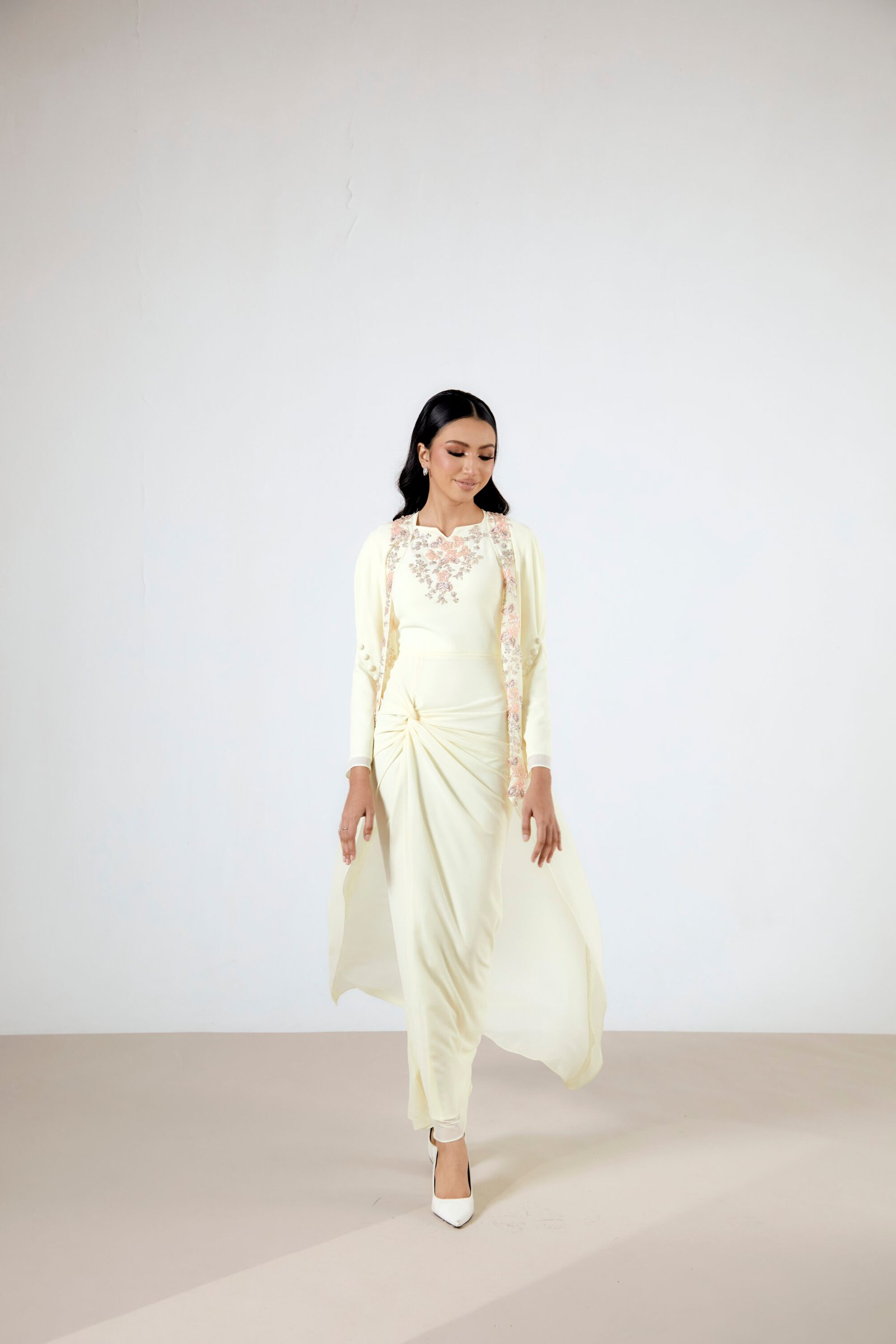 Amber Glow in Soft Yellow 