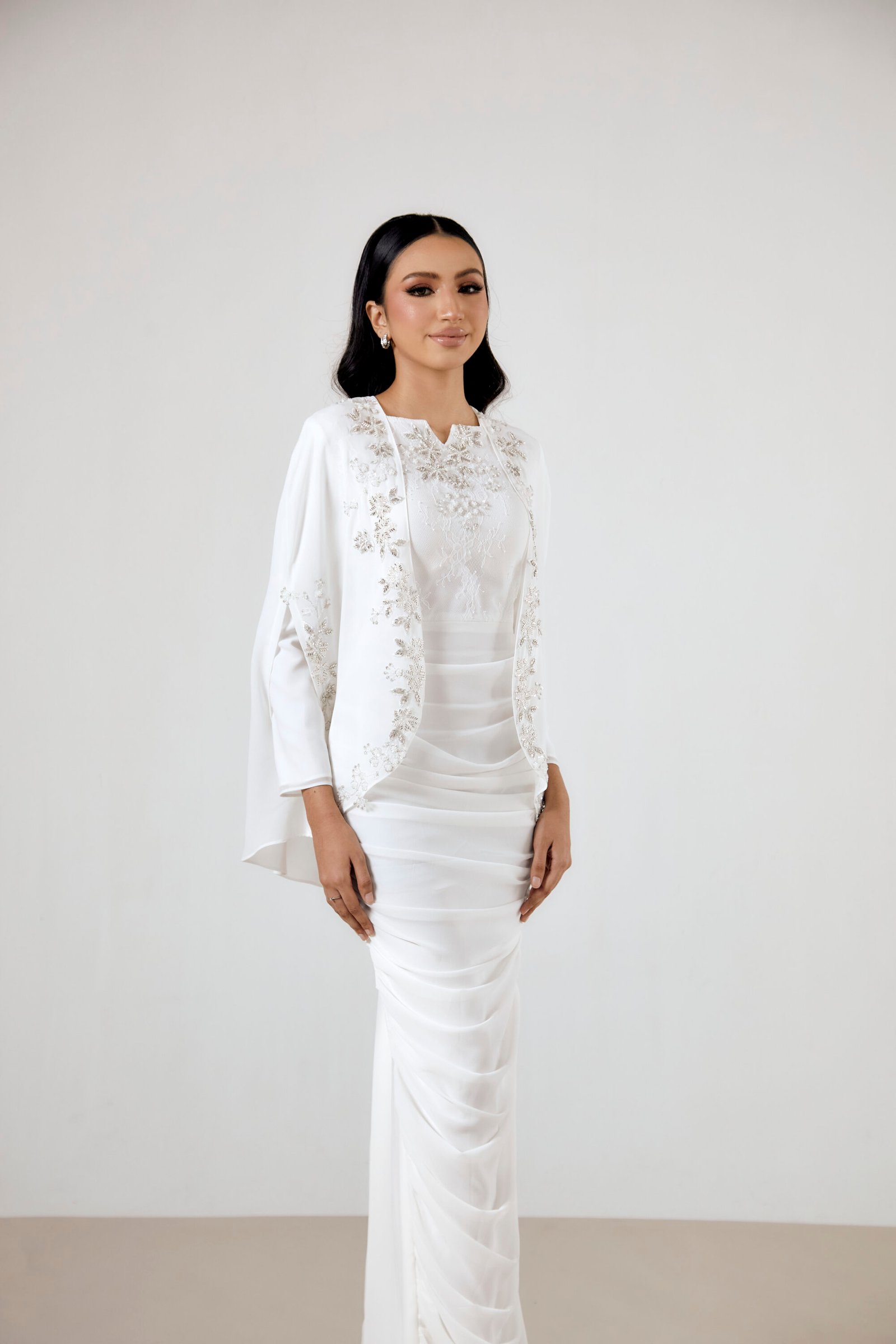 The Pearl in Off White