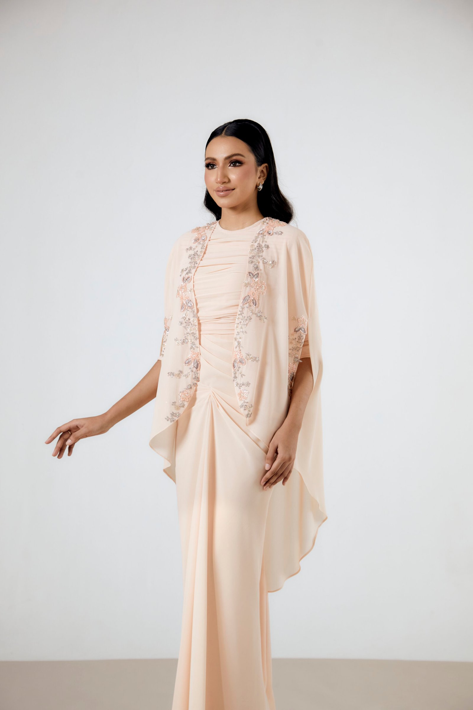 Amora in Peach